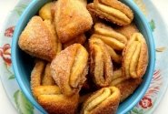 Sausainiai "Bučinukai" su varške ir cinamonu