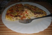 Orkaitėje keptas omletas su daržovėmis