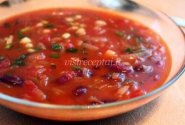 Aštri pomidorų sriuba su pupelėmis