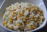 Ryžių mišrainė su krabais