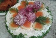 Tuno - lašišos užkandinis tortas