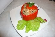 Krevetėmis įdaryti pomidorai
