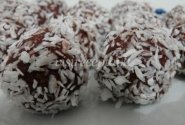 Šokoladiniai rutuliukai (Chokladbullar)