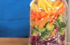 Iškylos salotos su morkomis