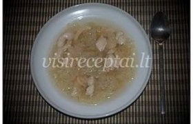 Aštri, saldžiarūgštė baltųjų kiniškų grybų sriuba su vištiena