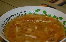 Raugintų kopūstų ir kitų daržovių sriuba
