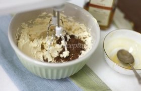 Olandiškas grietinėlės kremas