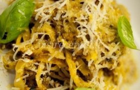 Makaronų pasta "Tagliatelle Siciliana" su mėsos Ragu padažu