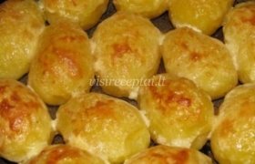 Bulvės su grietine ir sūriu