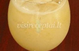 Kokteilis „Pina colada“