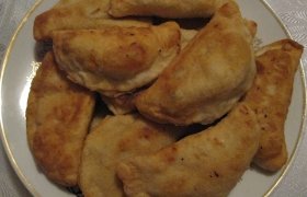 Pyragėliai "ausytės" su aguonomis