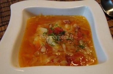 Pomidorinė kopūstų sriuba