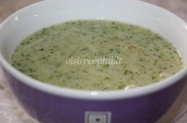 Pieniška brokolių sriuba
