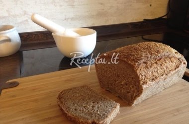 Duona su prieskoniais