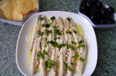 Boquerones en vinagre (kilkė acte)