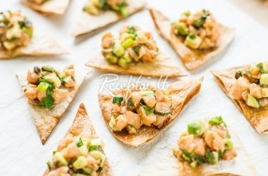 Marinuotos lašišos užkandis CEVICHE