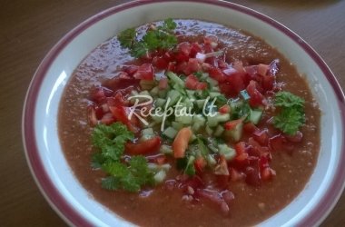 Gaspačio (šalta pomidorų sriuba)